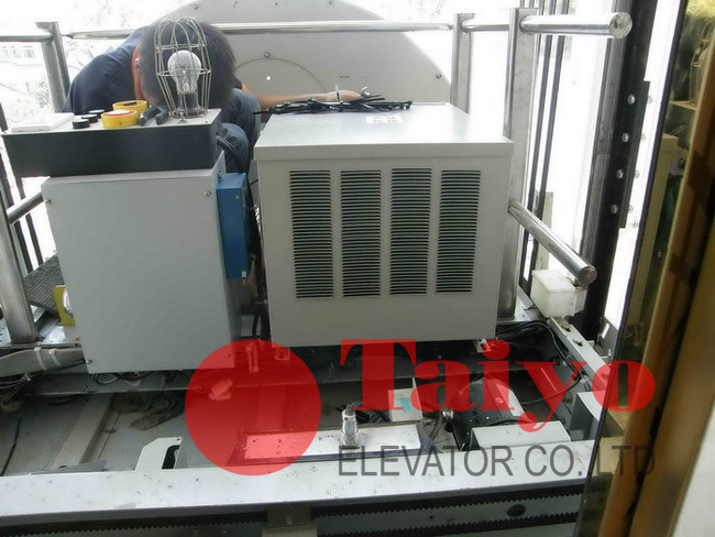 sử dụng điều hòa làm mát cho cabin thang máy