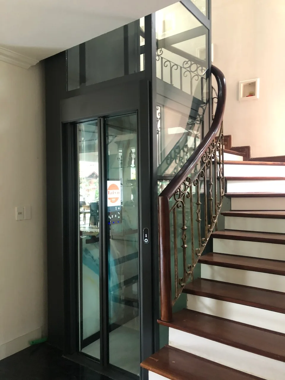 Thang Máy Gia Đình Tại Yên Mô, Ninh Bình 7 z7562712073049 37f974ec89d78c891b20a6a2b392f82b